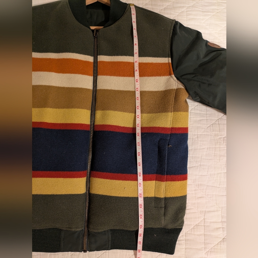 Eddie Bauer X Pendleton 1936 Skyliner Quilted Down Bomber Men's M - Picture 6 of 16